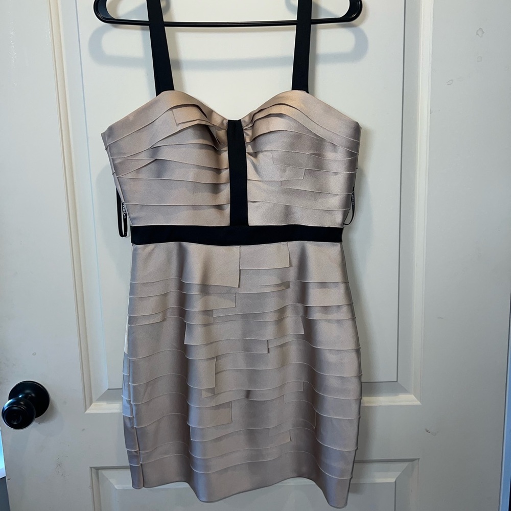 Bebe dress